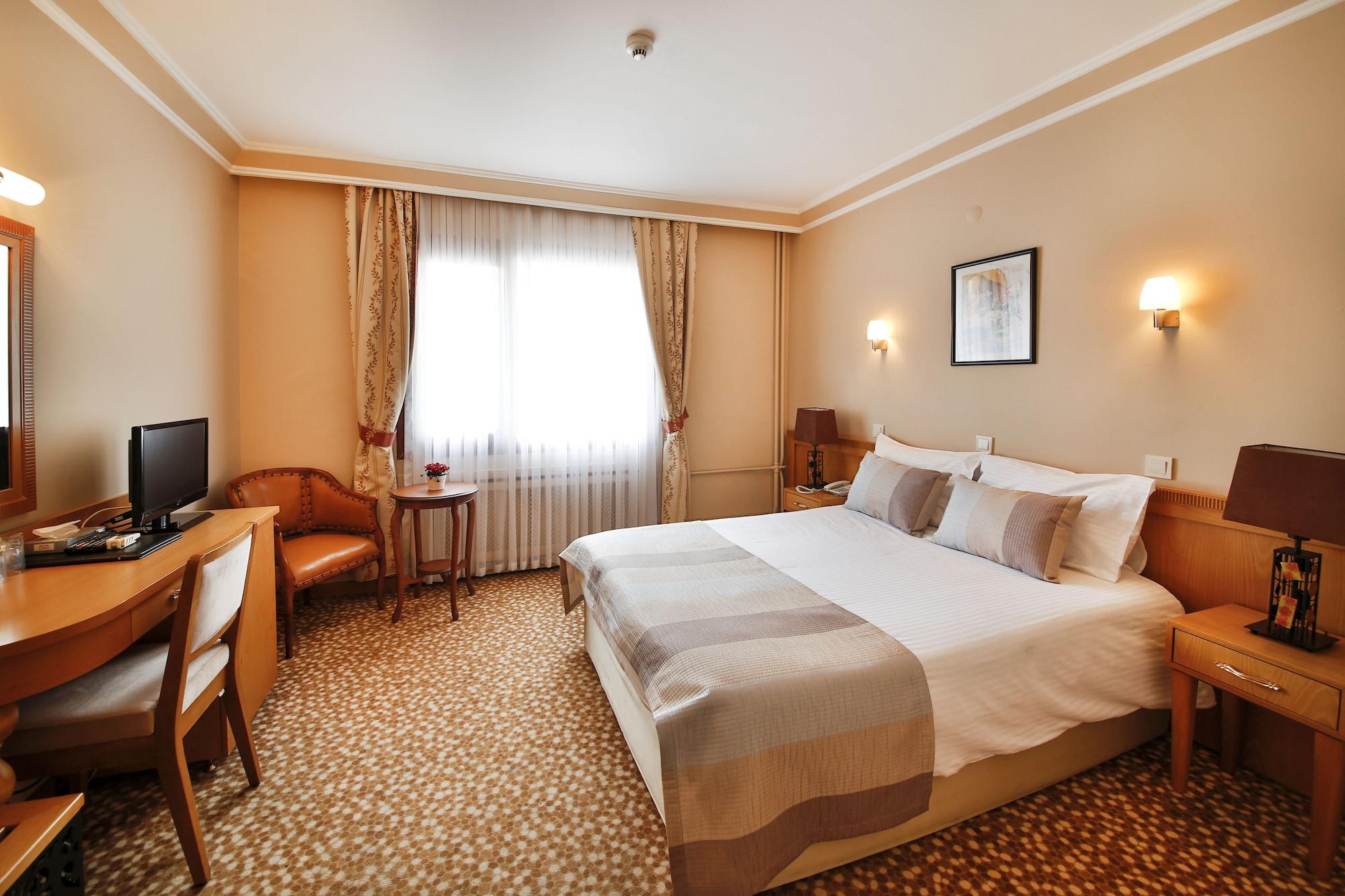 Sidonya 3*