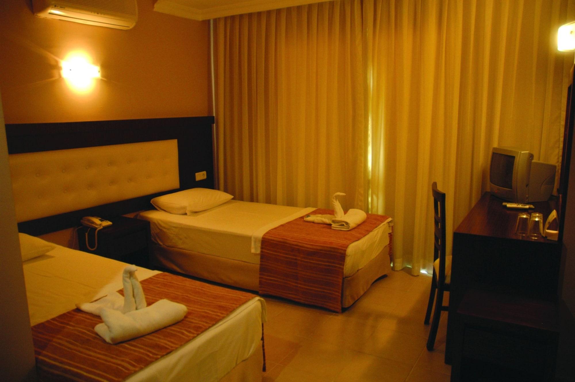 Hotel Erkal 4*