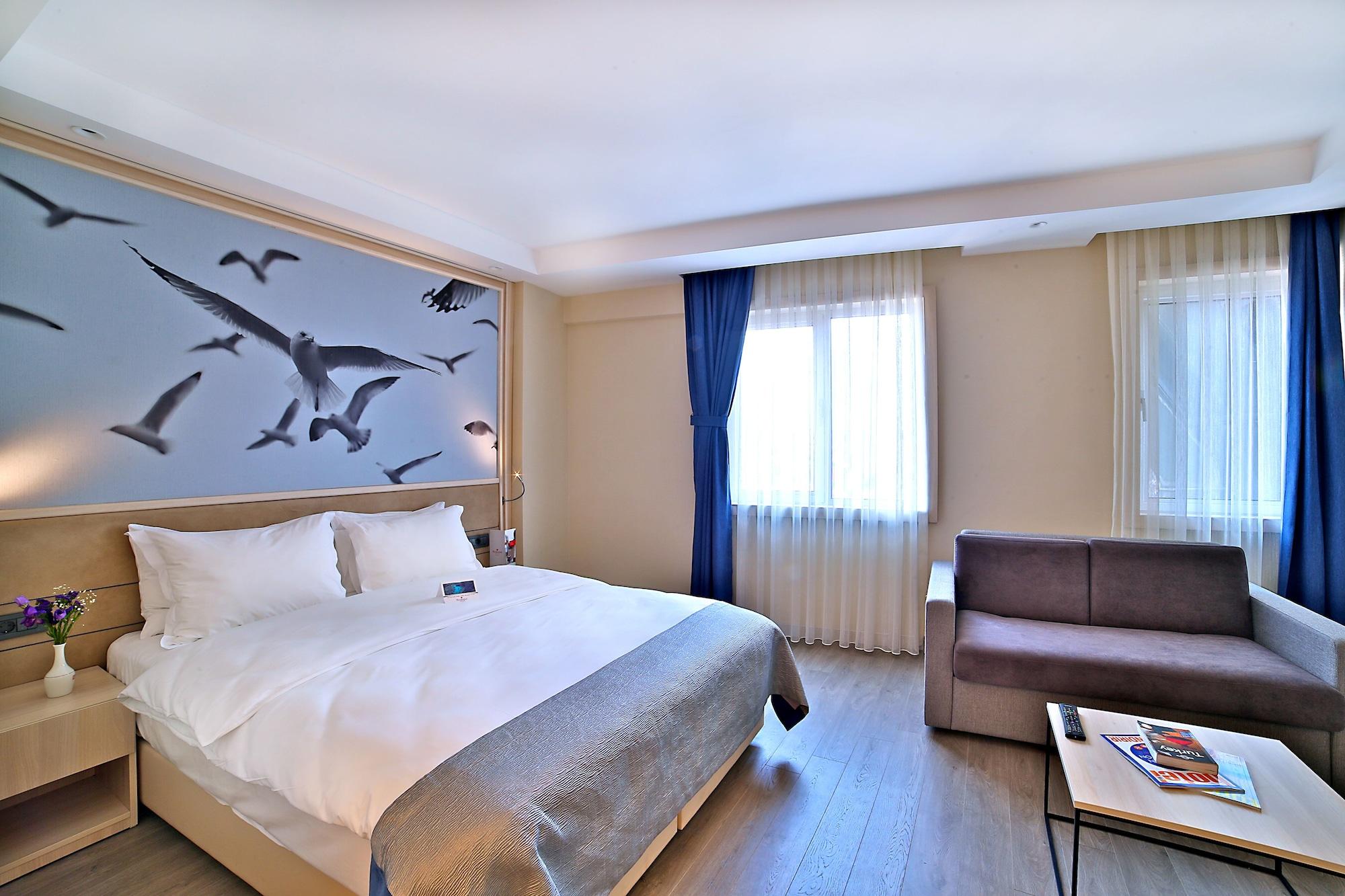 Hotel Ramada By Wyndham Old