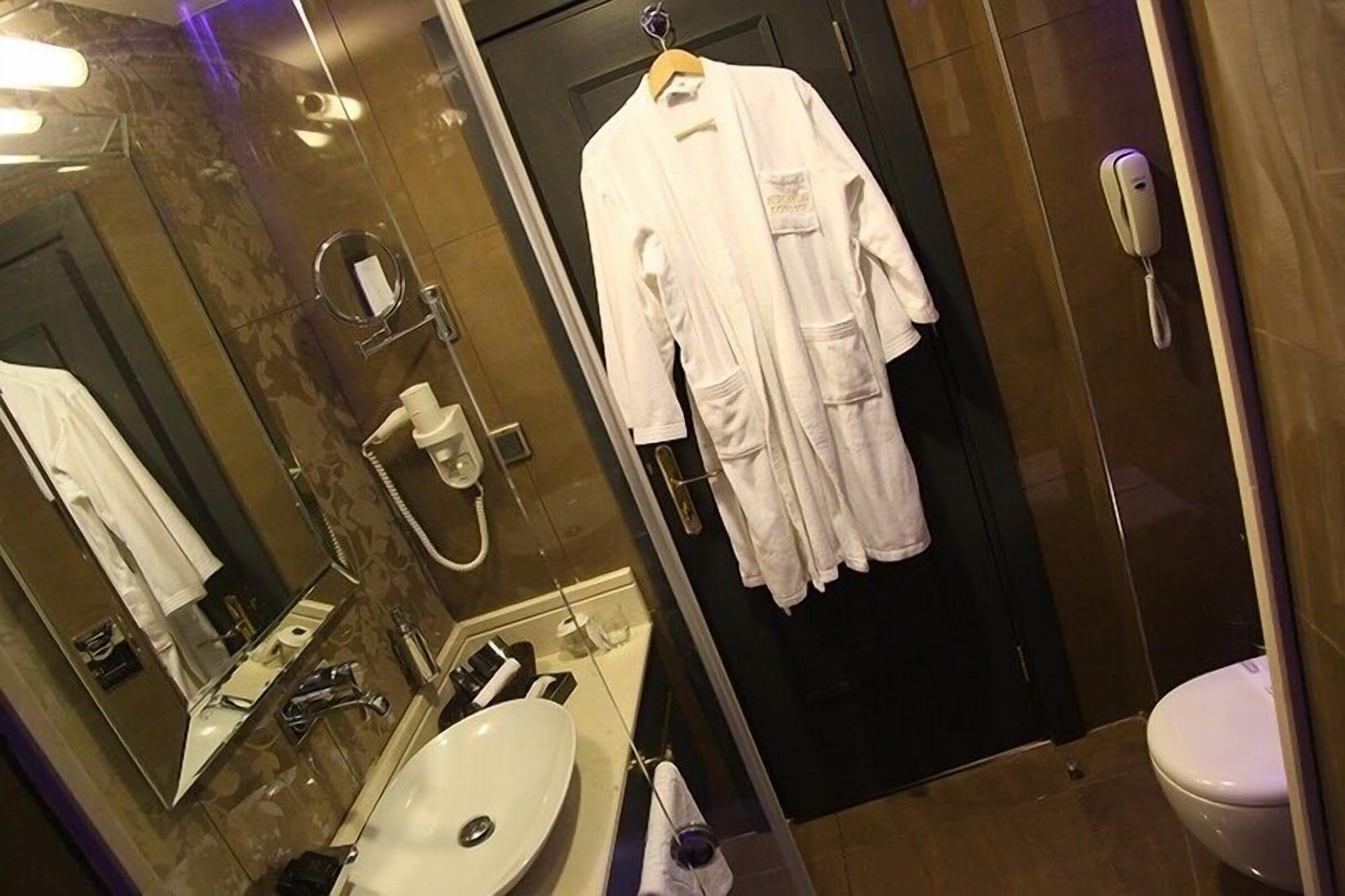 Hotel Mirilayon - Old Town