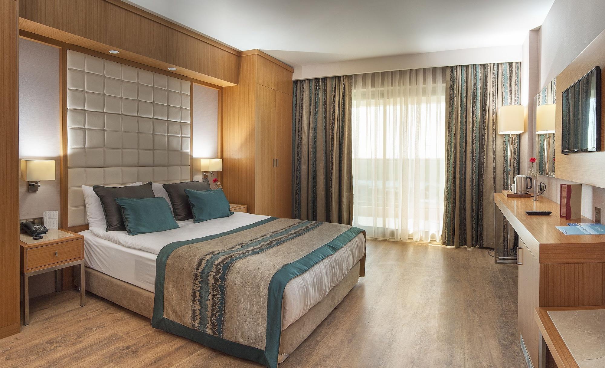 Aquasis Deluxe & Spa Hotel