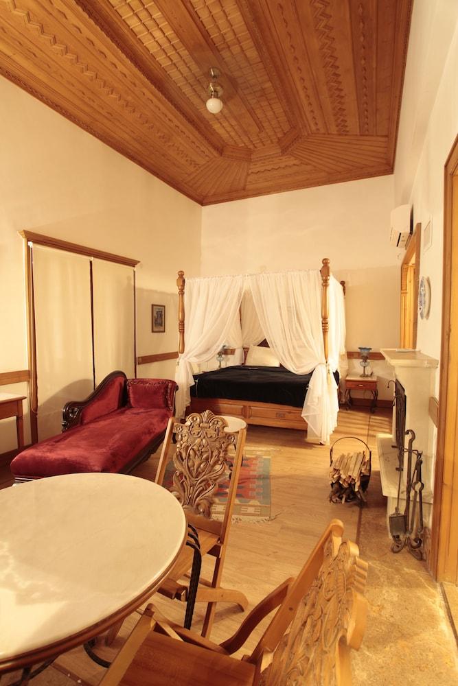 Hotel Kerme Ottoman Palace