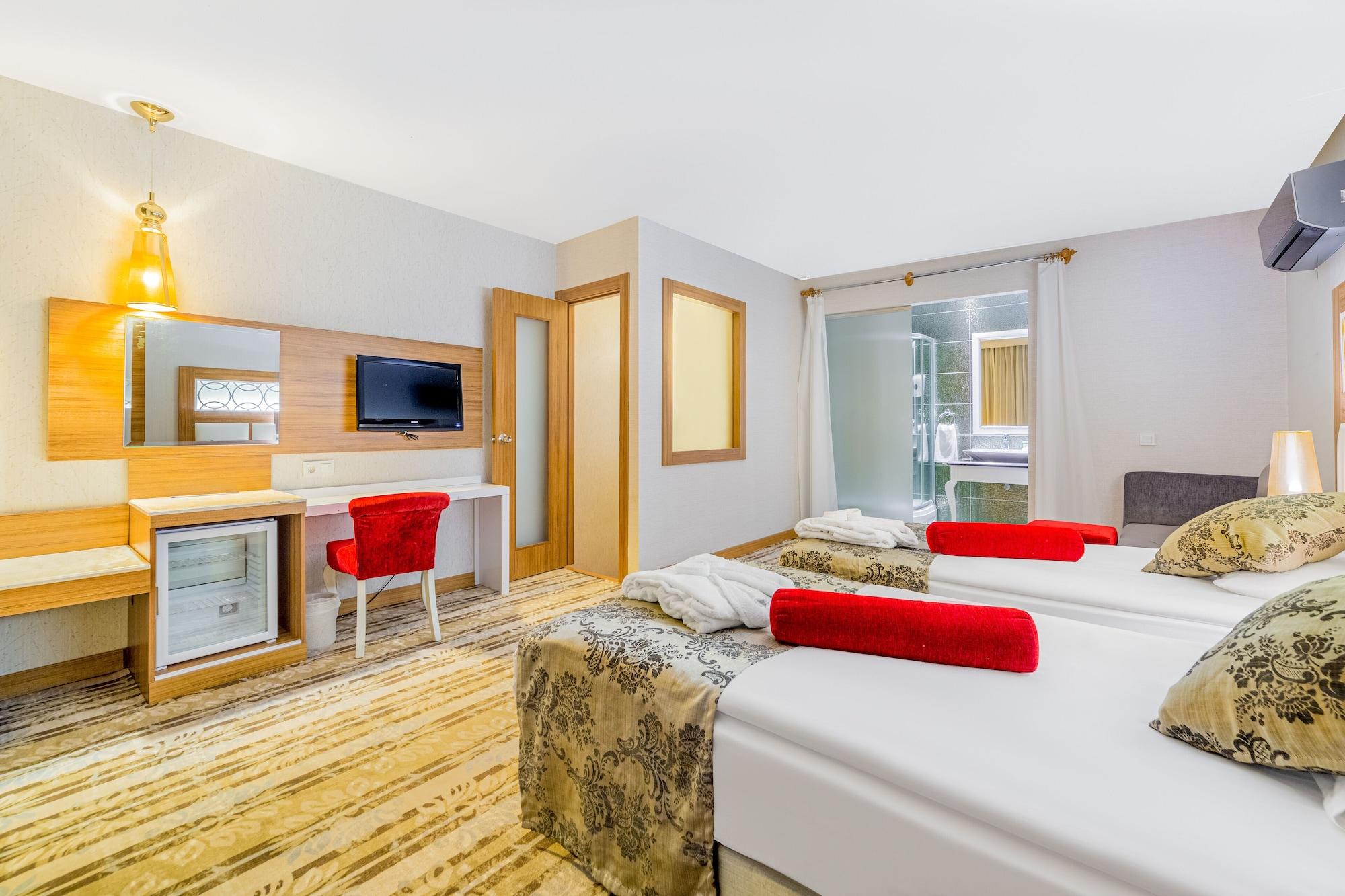 Justiniano Deluxe Hotel