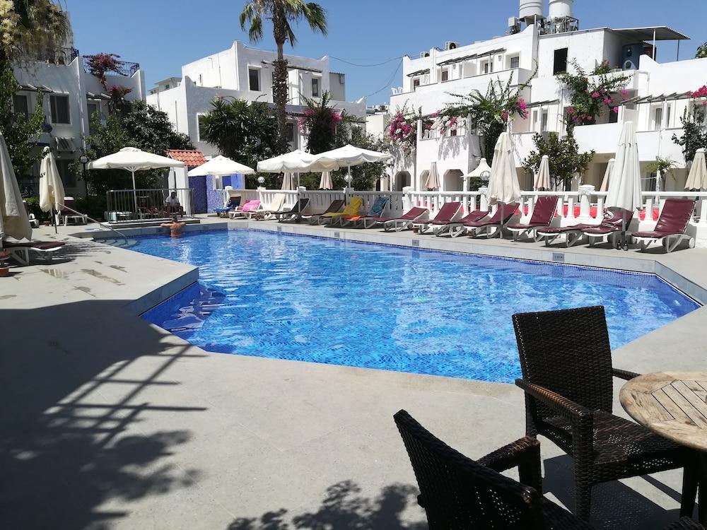 Hotel Serhan 3*