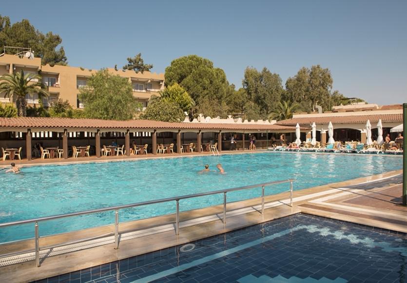 Pigale Family Club