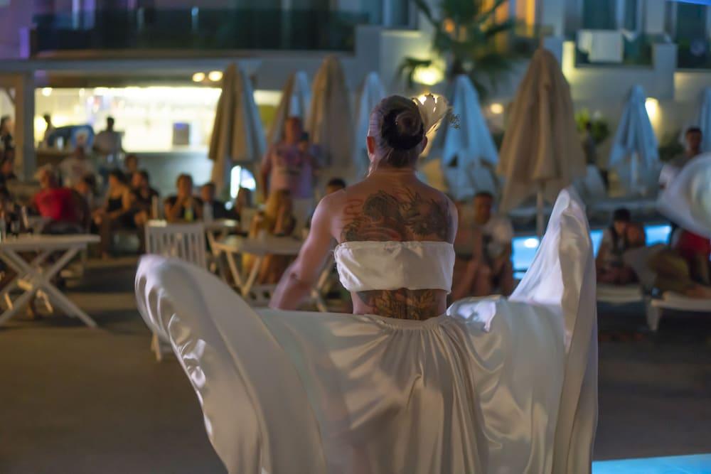Resort Dragut Point South