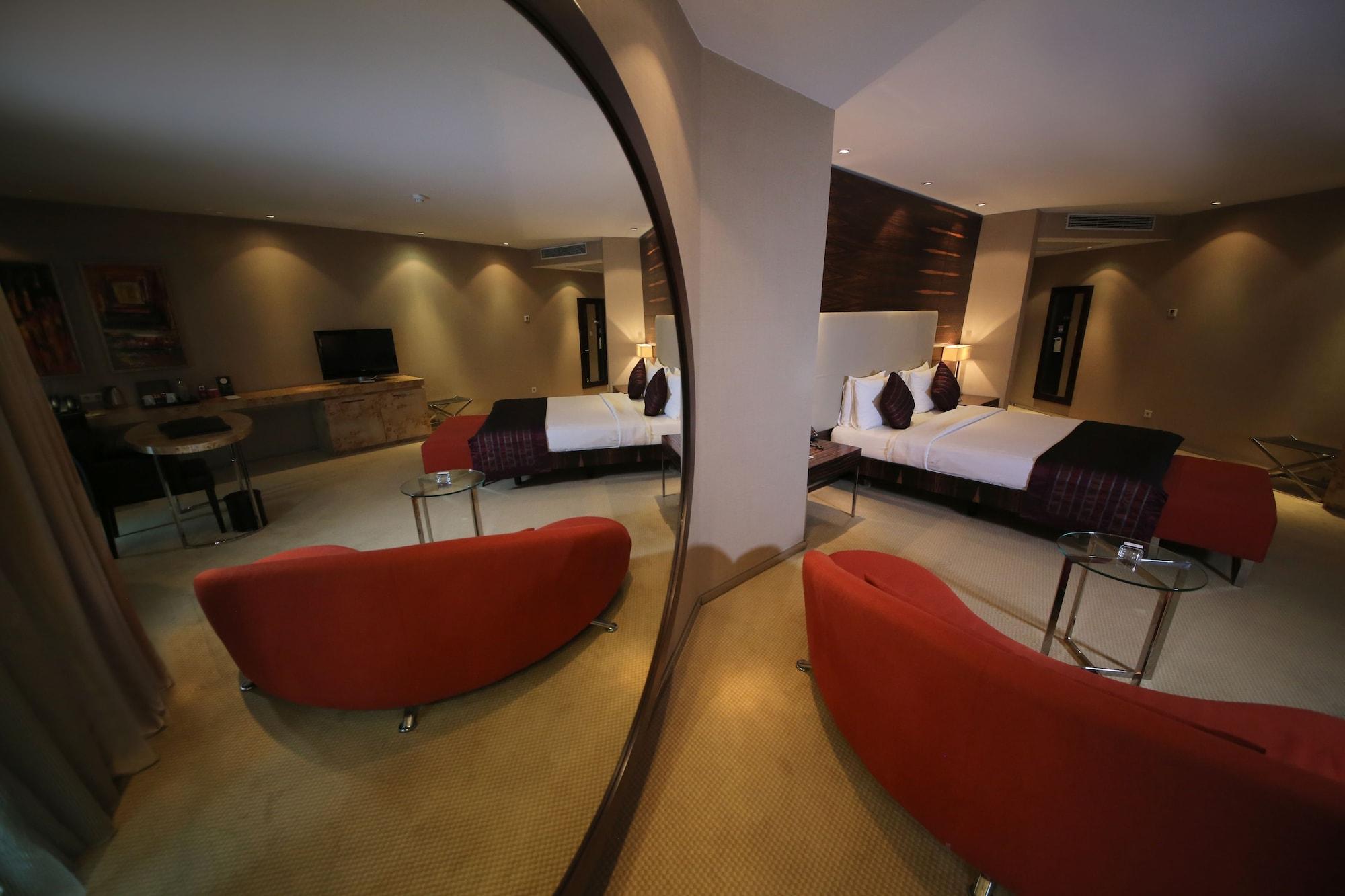 Hotel Grand Convention Center 5*