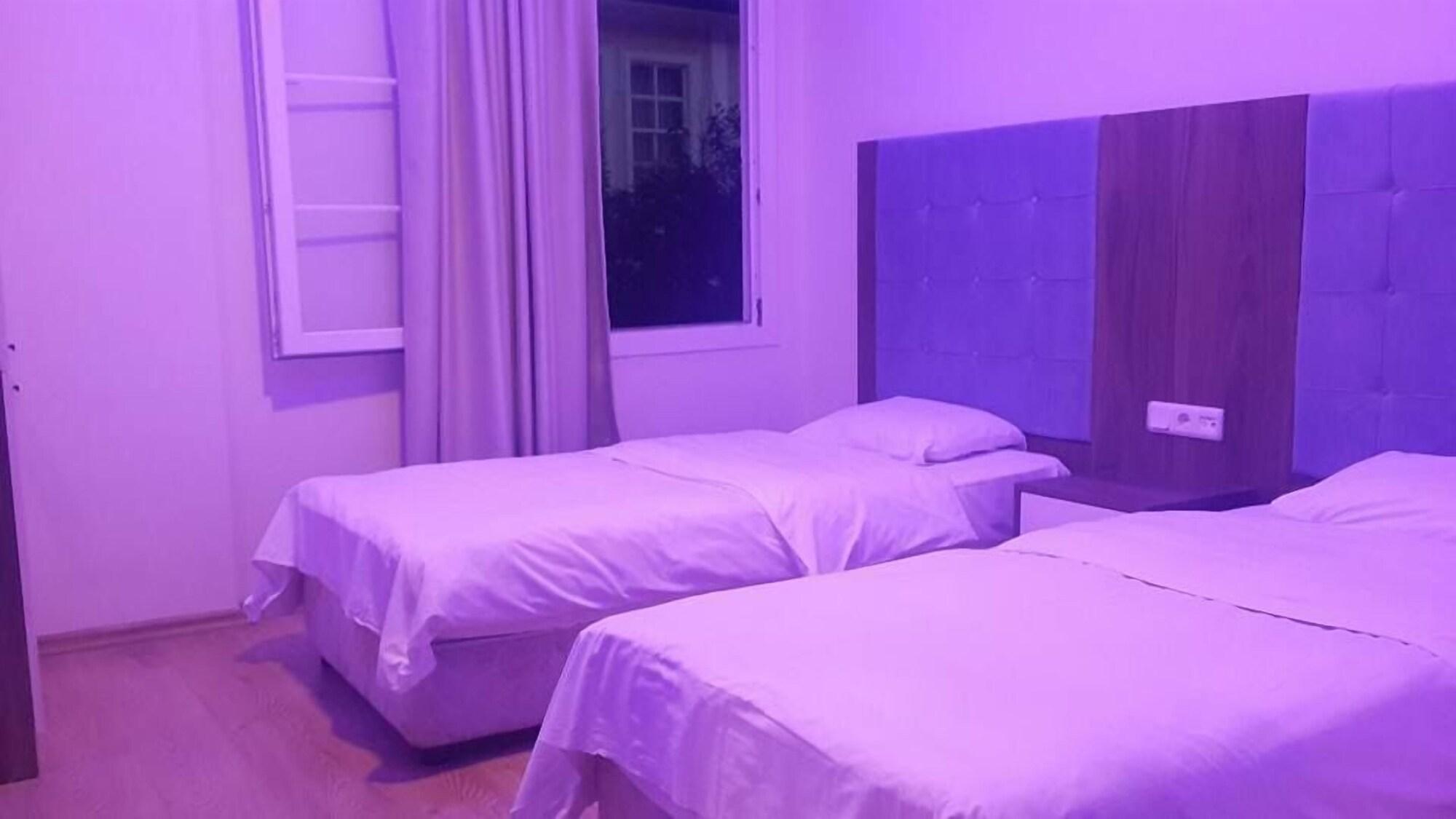 Antikhan Hotel