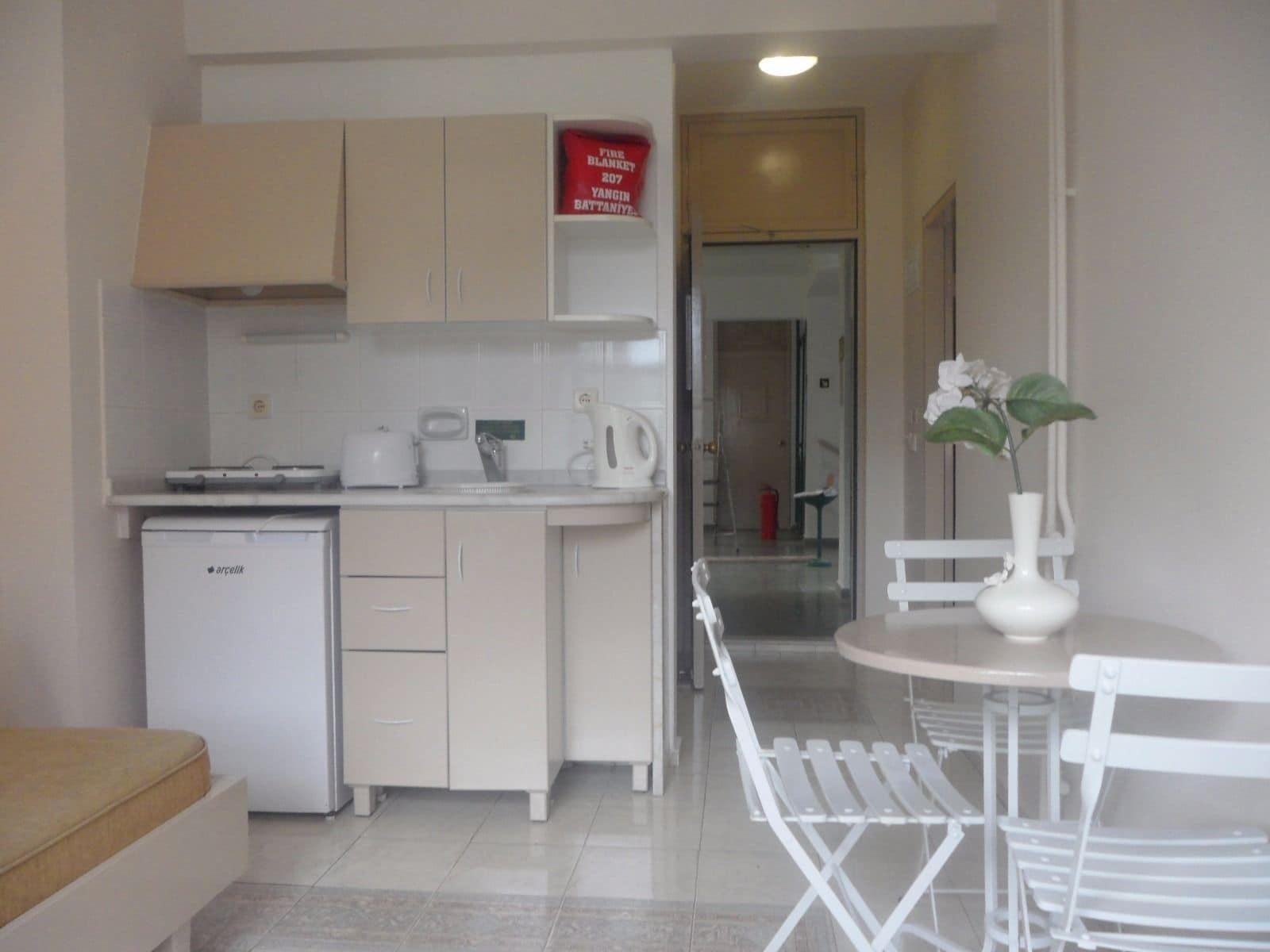 Club Atrium & Hotel 3*