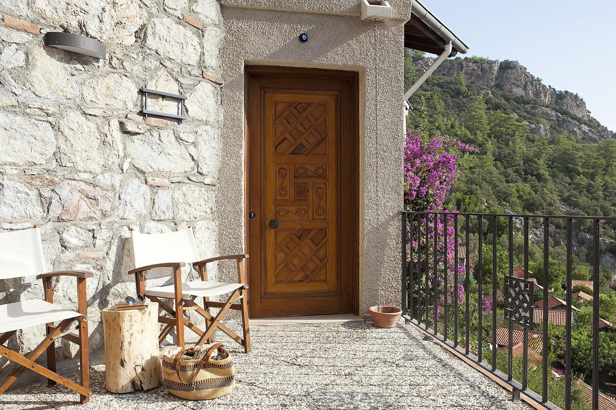 Dionysos Hotel