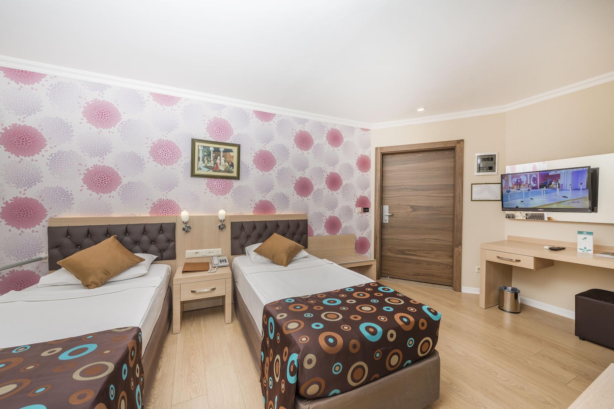 Asdem Park Hotel 4*