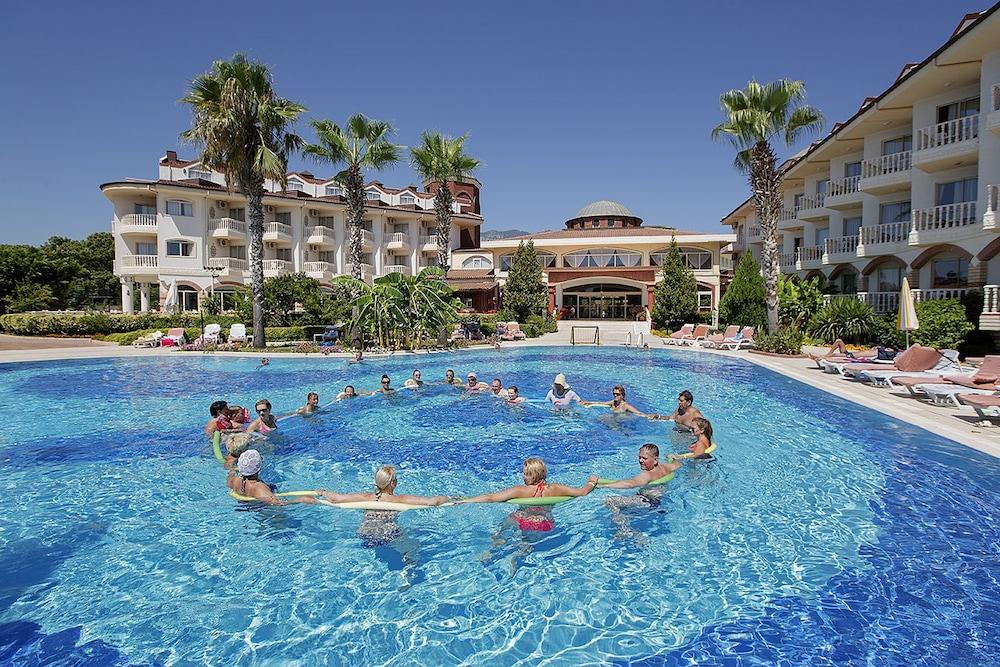 Hotel Larissa Sultan 4*