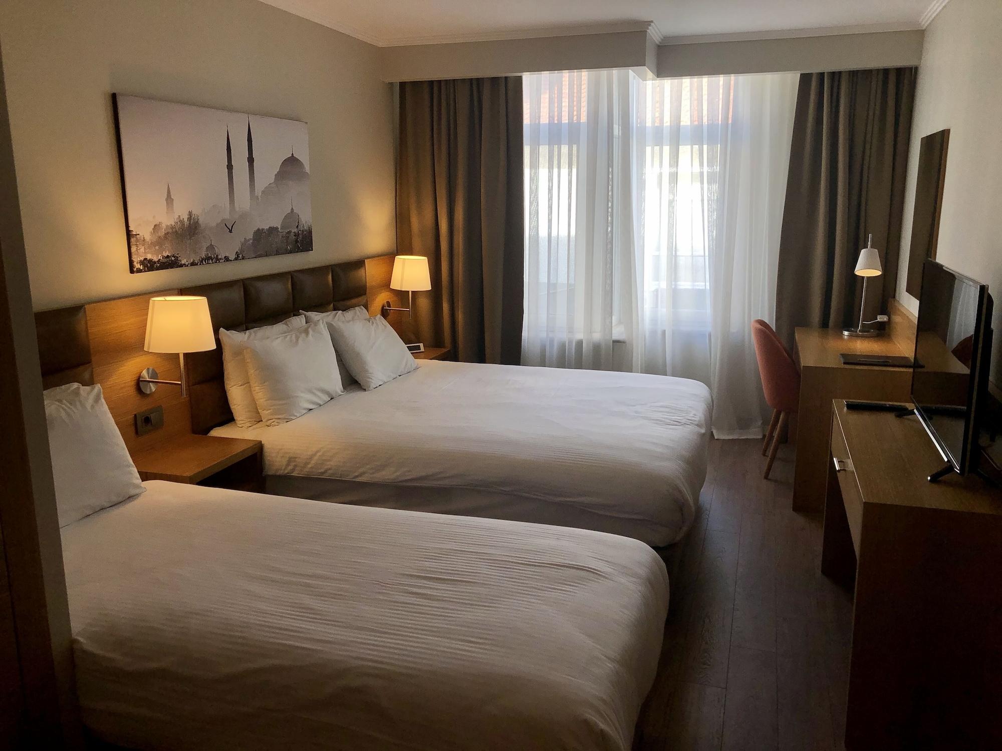 Fehmi Bey Aparthotel