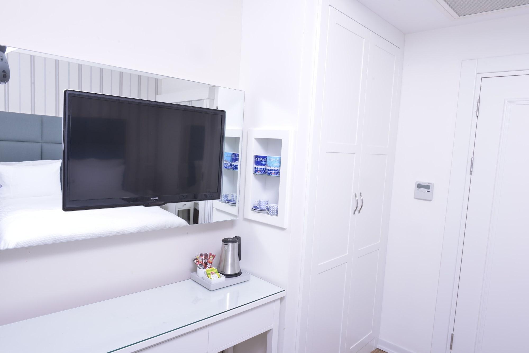 Hotel (adults Only) 3*
