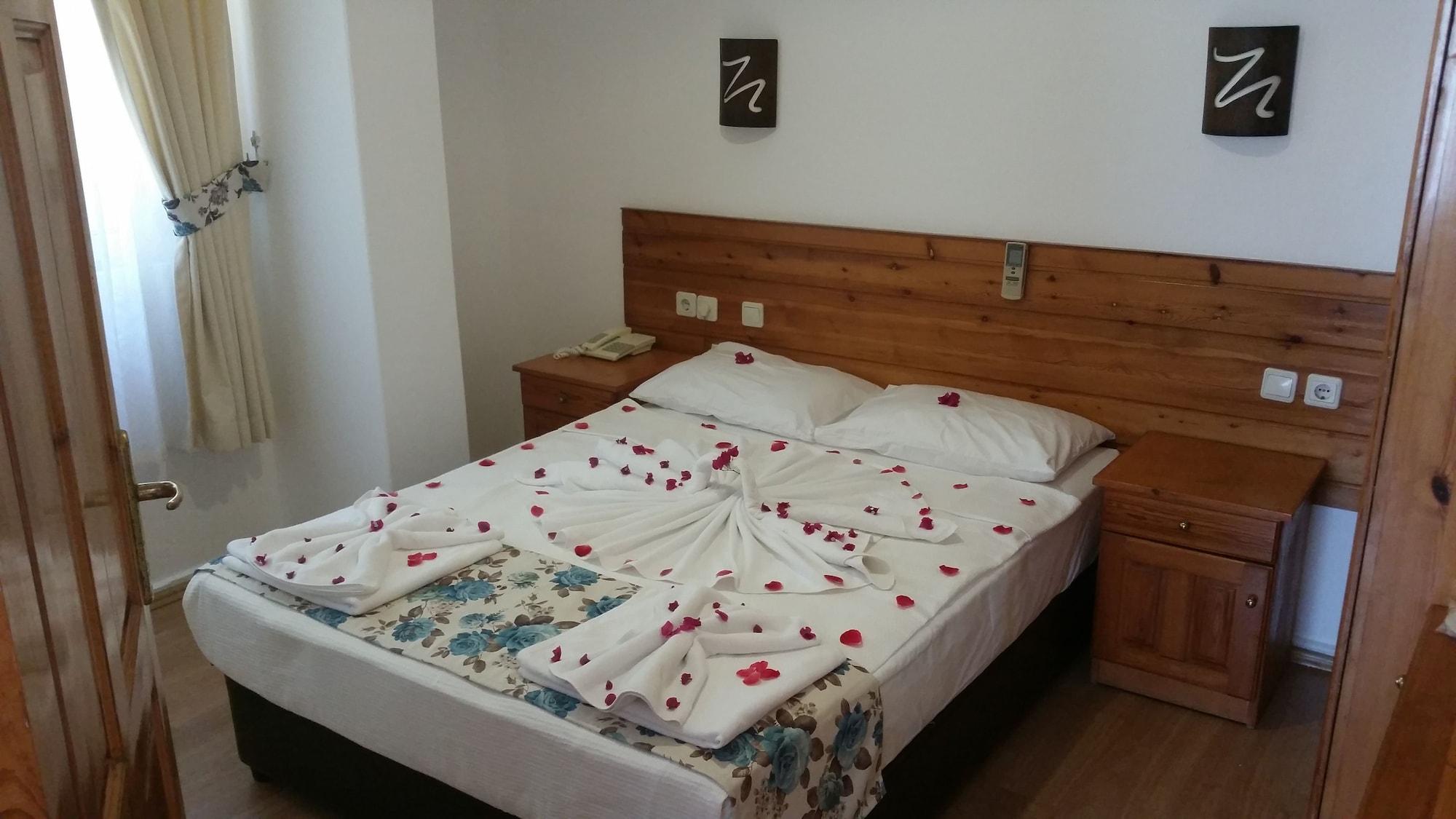 Hotel Chronos Bitez