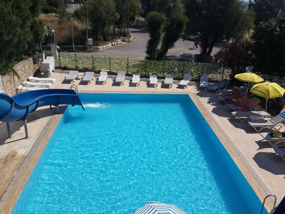 Hotel Chronos 3*