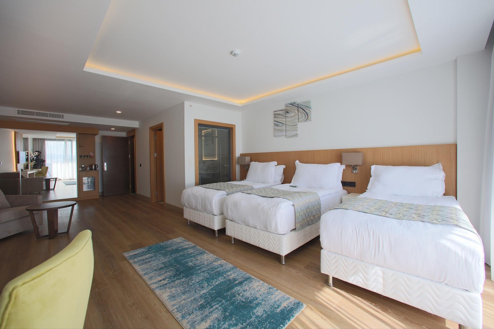 The Nowness Luxury & Adulty Only 4* Cesme