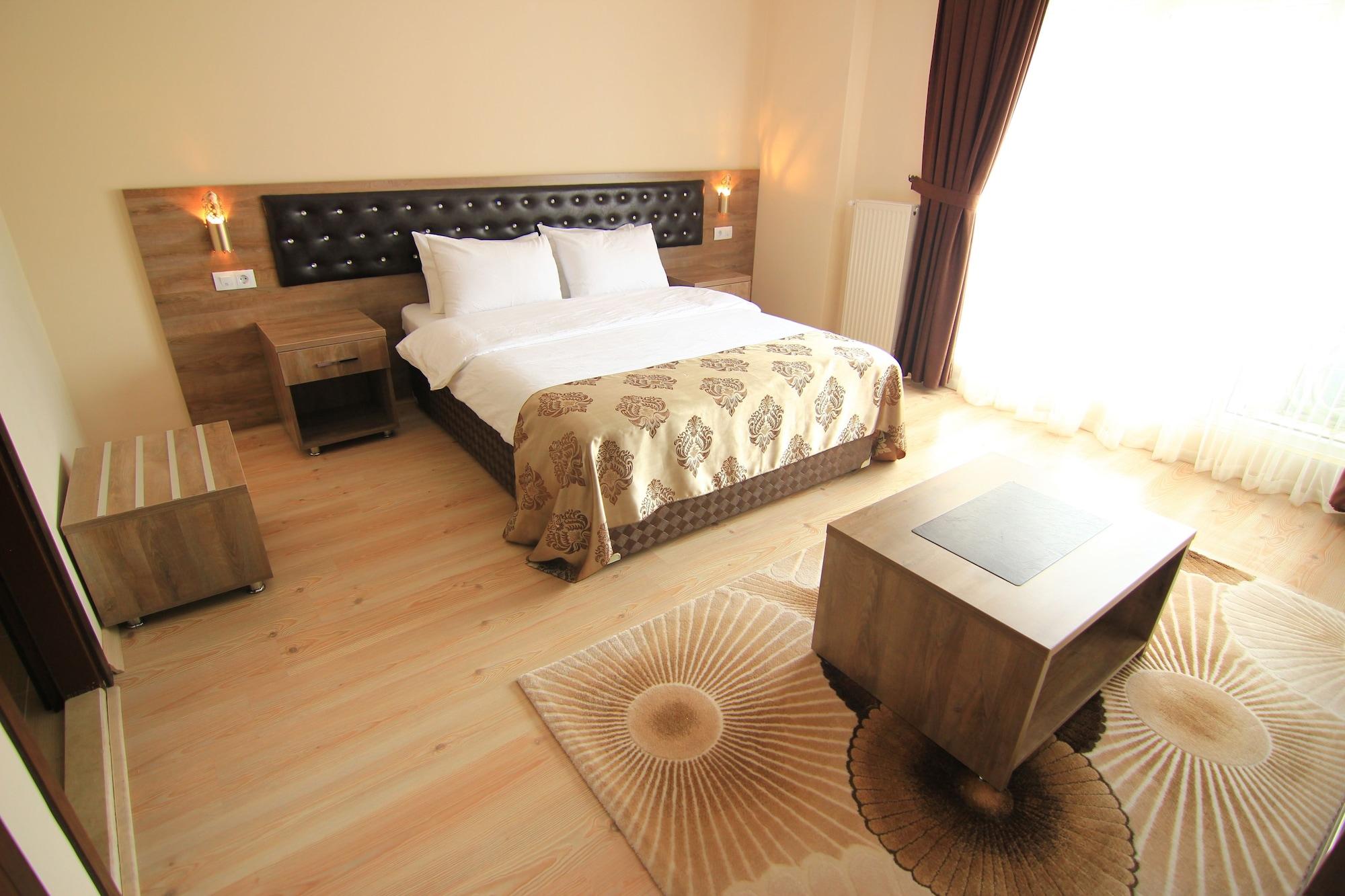 Aparthotel Royal Life Kasustu