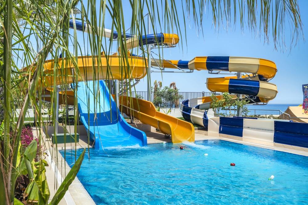 Resort Corendon Playa Kemer