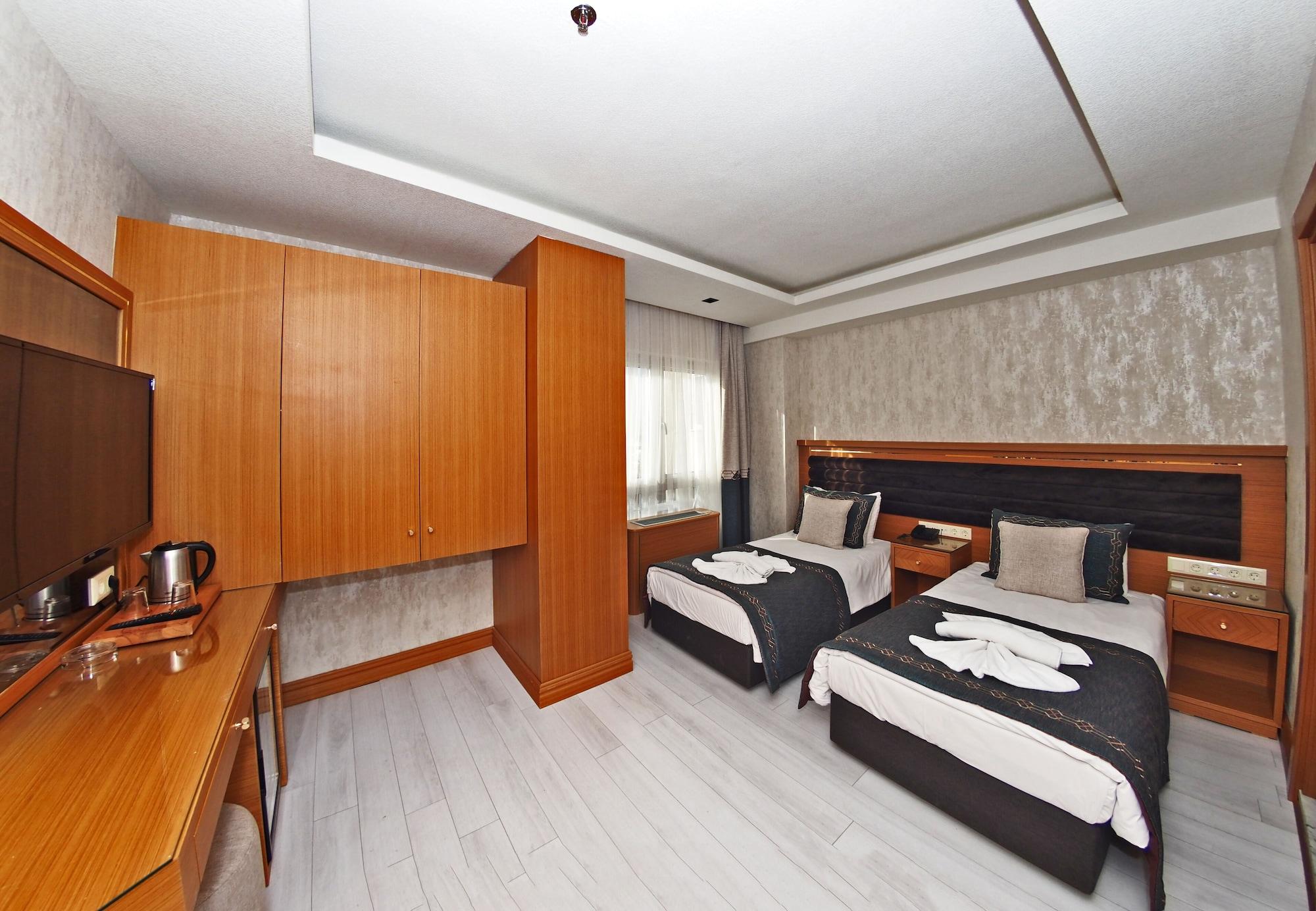 Hotel Grand Emir Old