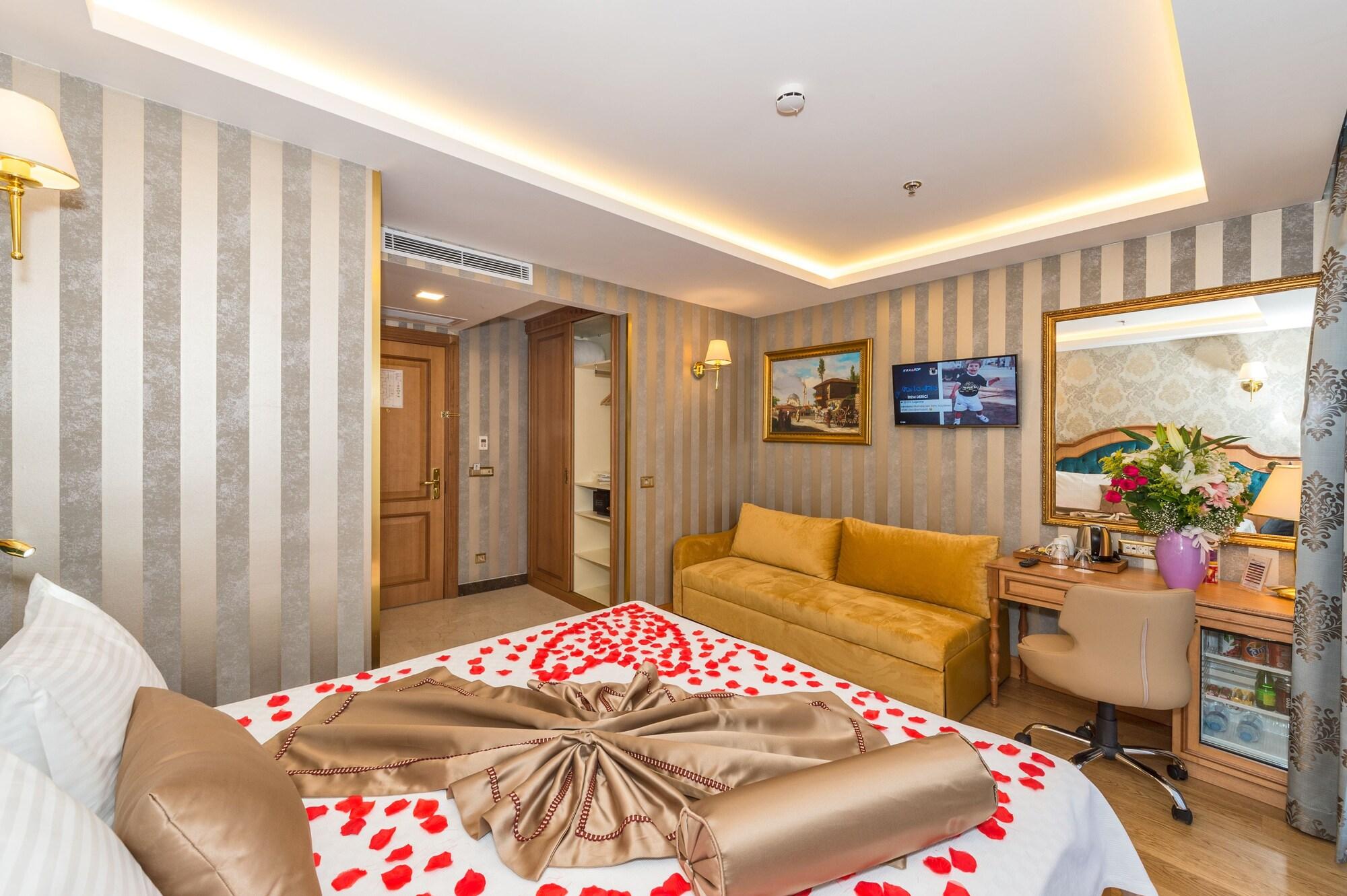 Aprilis Gold - Special Category Istanbul