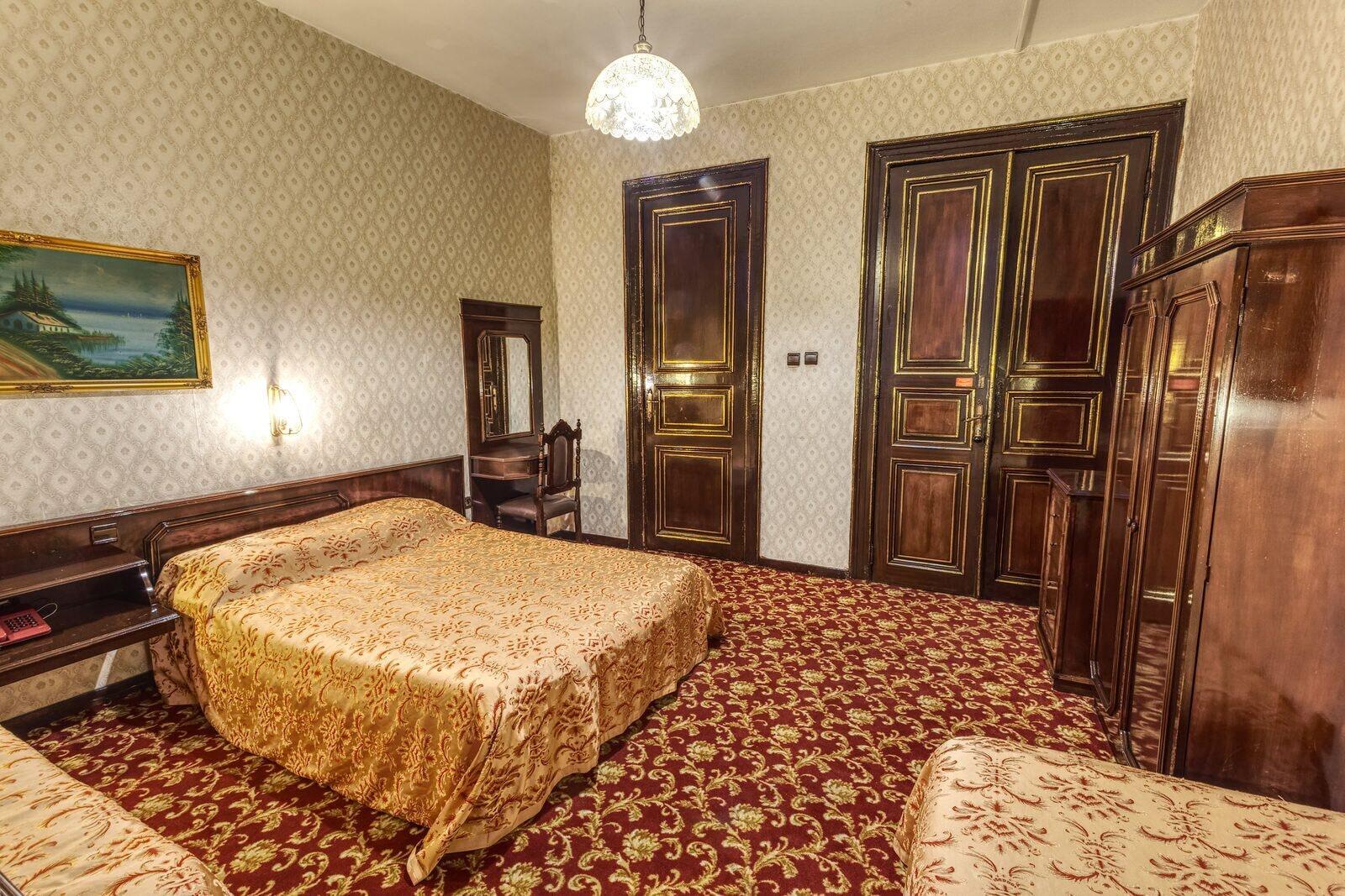Grand De Londres Hotel