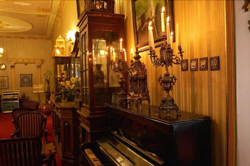 Grand De Londres Hotel Istanbul