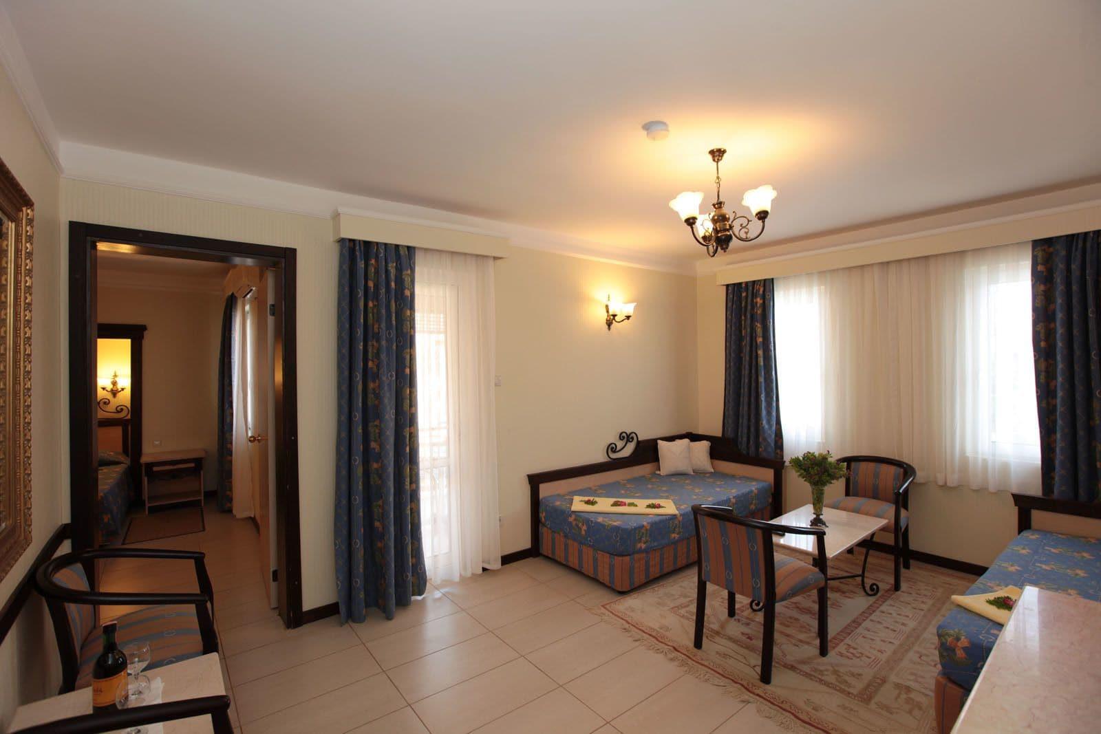 Club Yali & Hotel