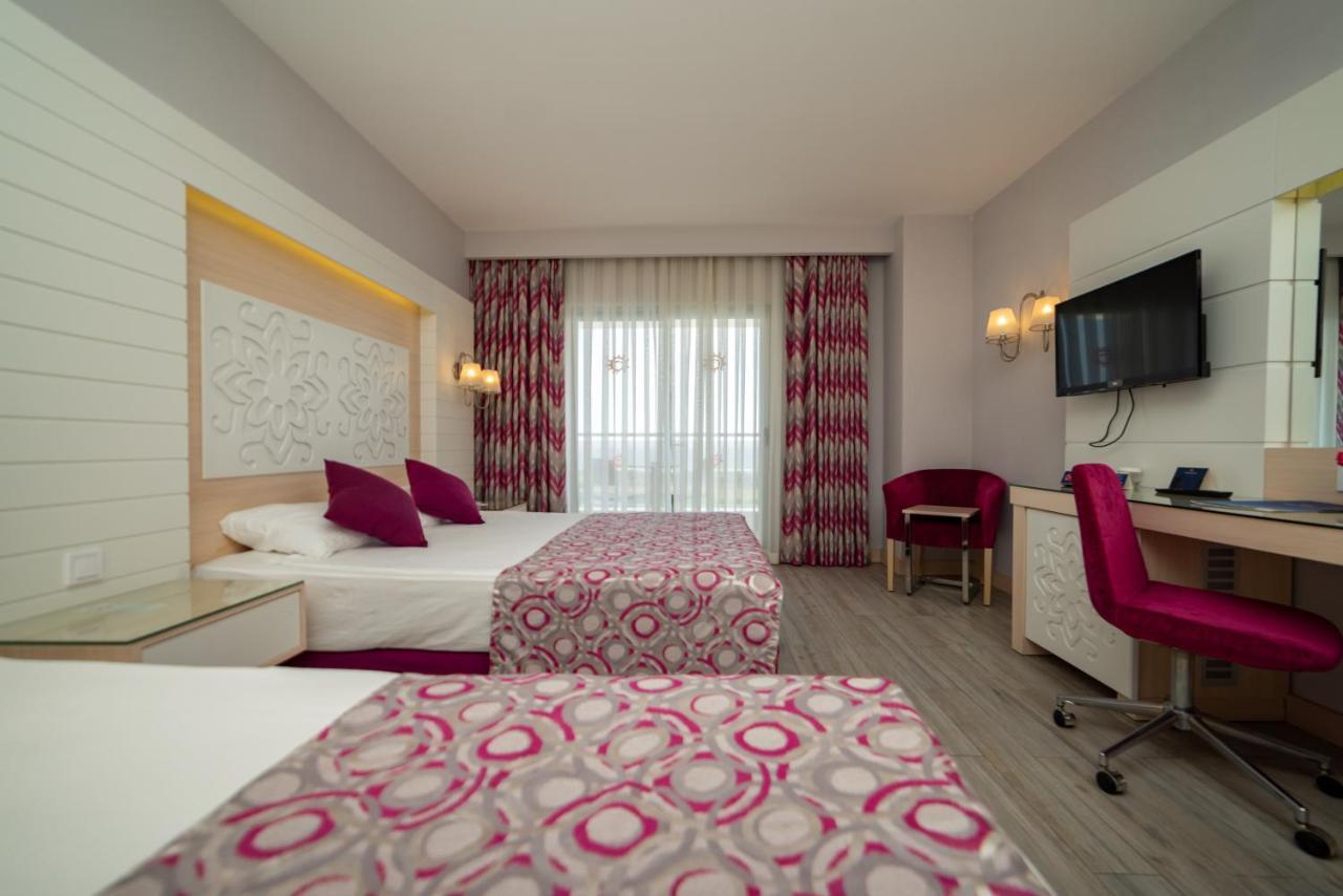 Hotel Sunmelia & 5*