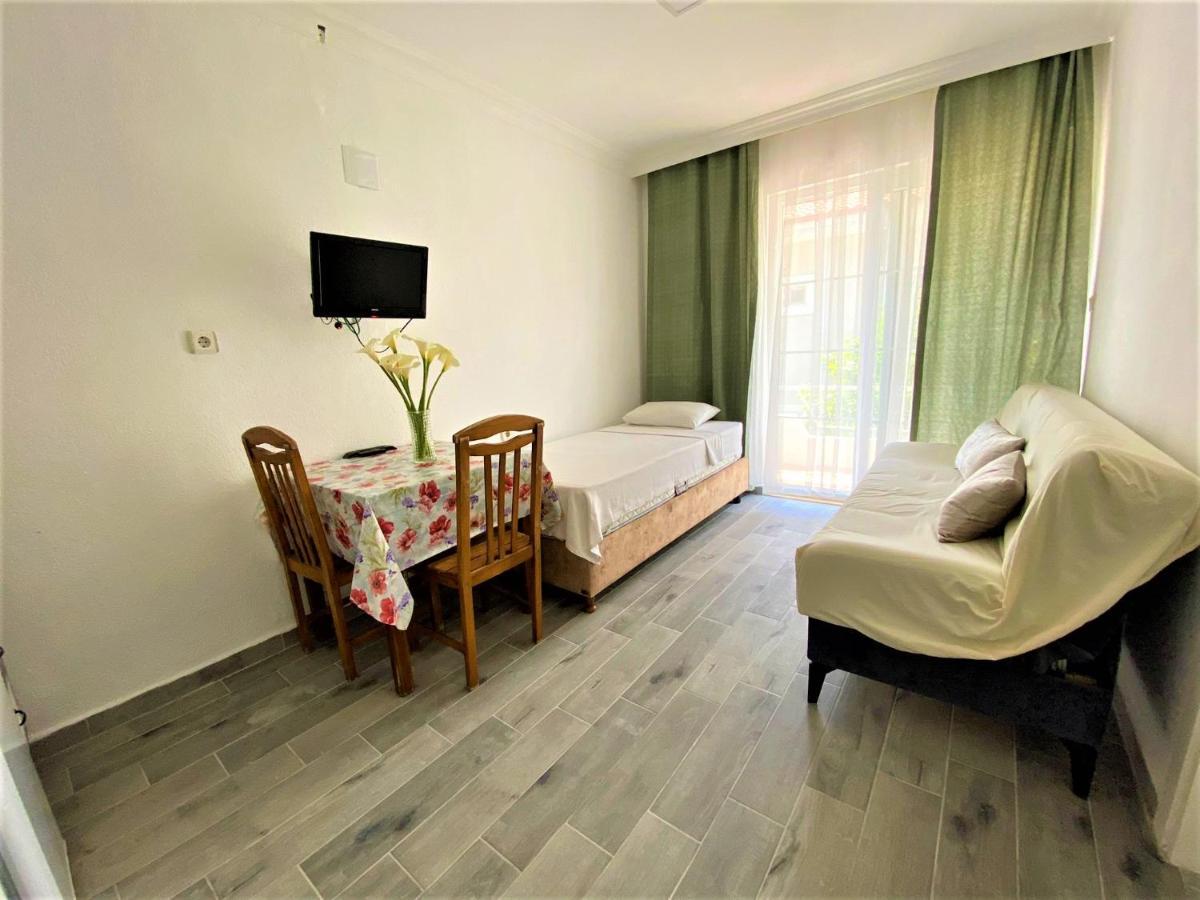 Gurkan Aparthotel