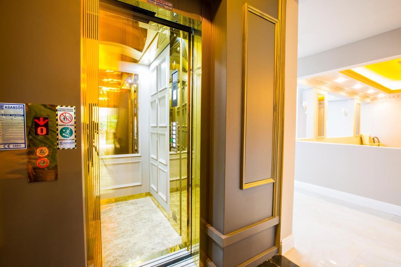 Real King Hotel 4*