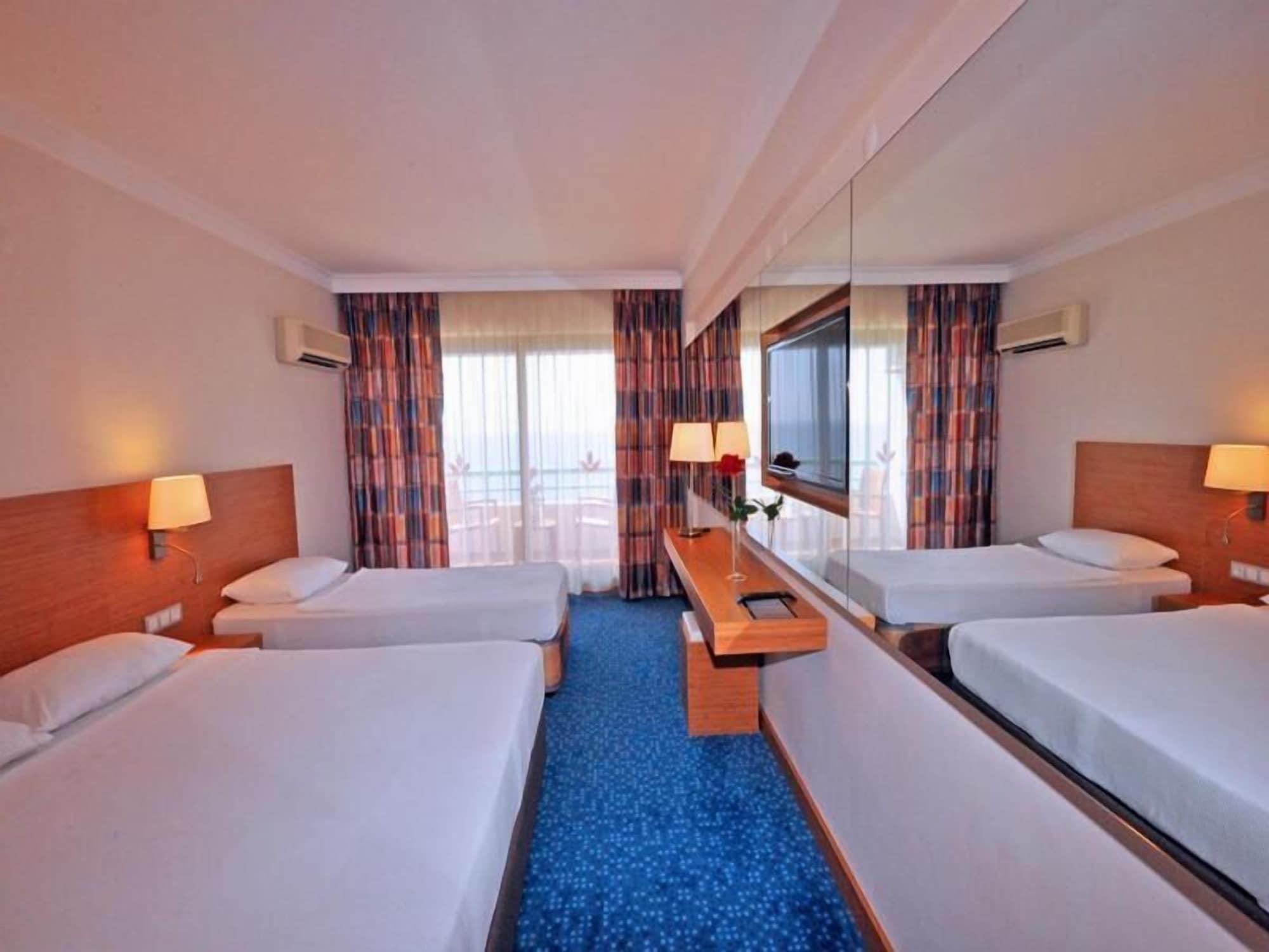 Grand Efe (adults Only)