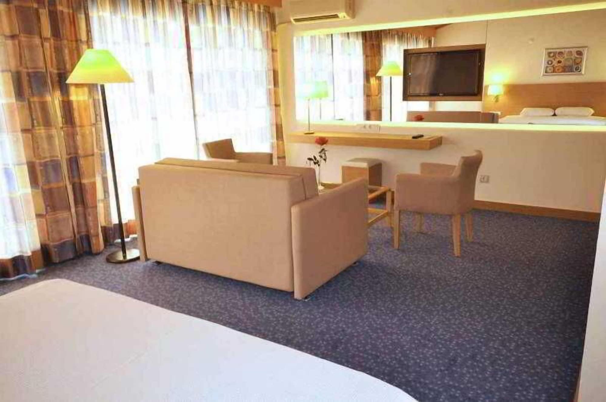 Grand Efe (adults Only) 4*