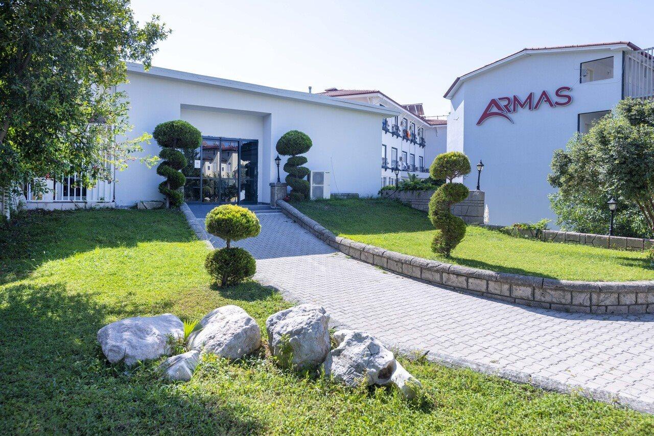 Resort Armas Bella Sun