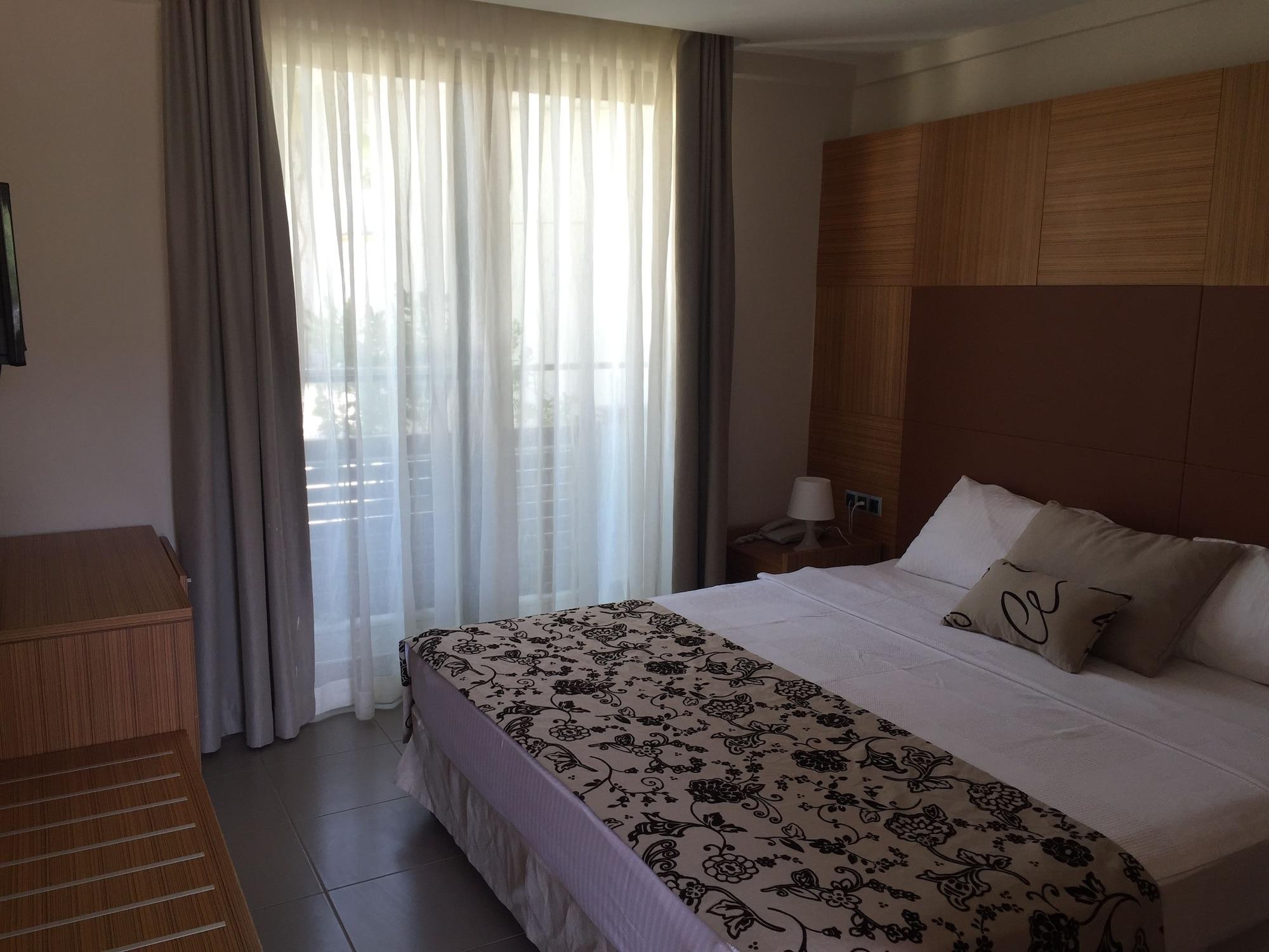 Butikhan Gundogan (Bodrum)
