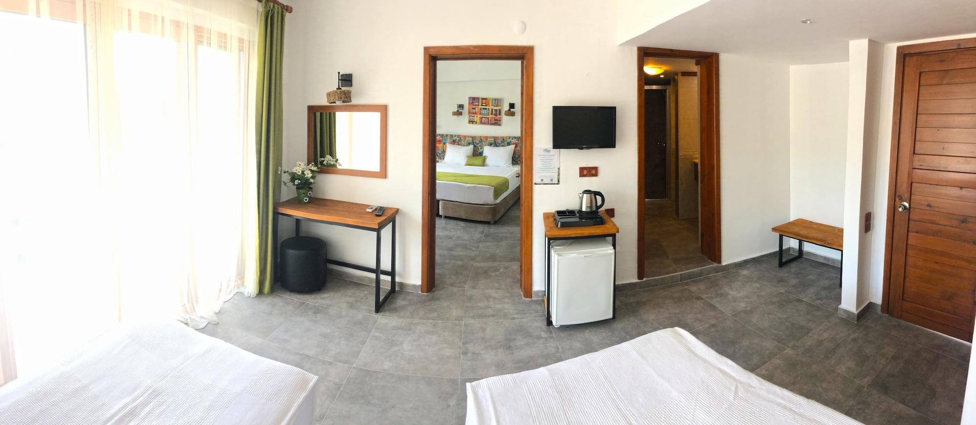 Butikhan Hotel 3*