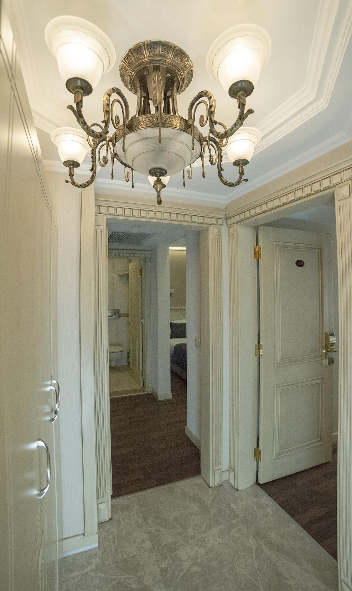 Sarnic & Sarnic Premier Istanbul