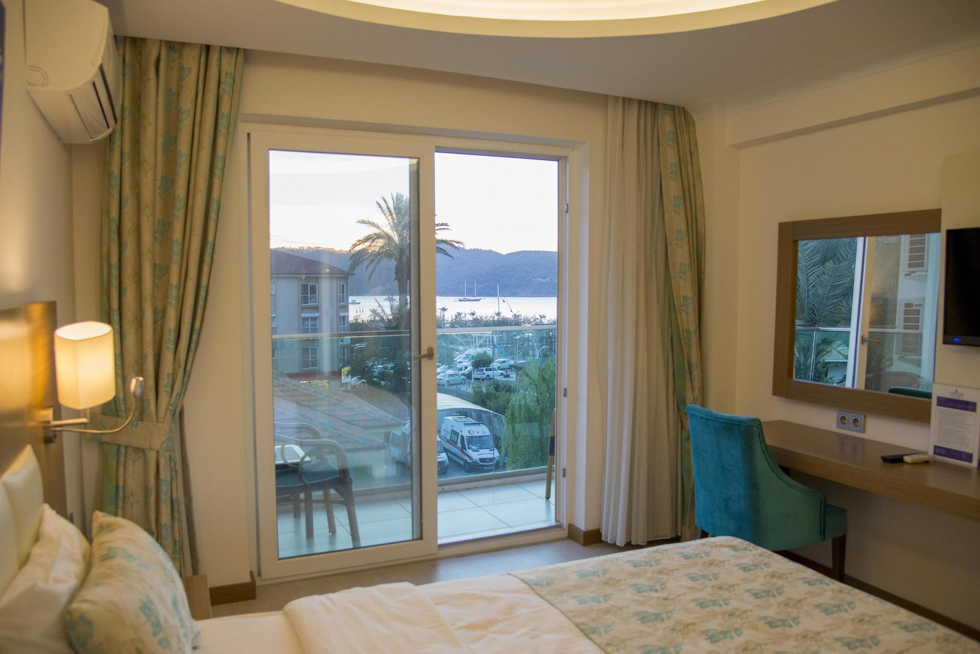 Hotel Yeniceri 3*