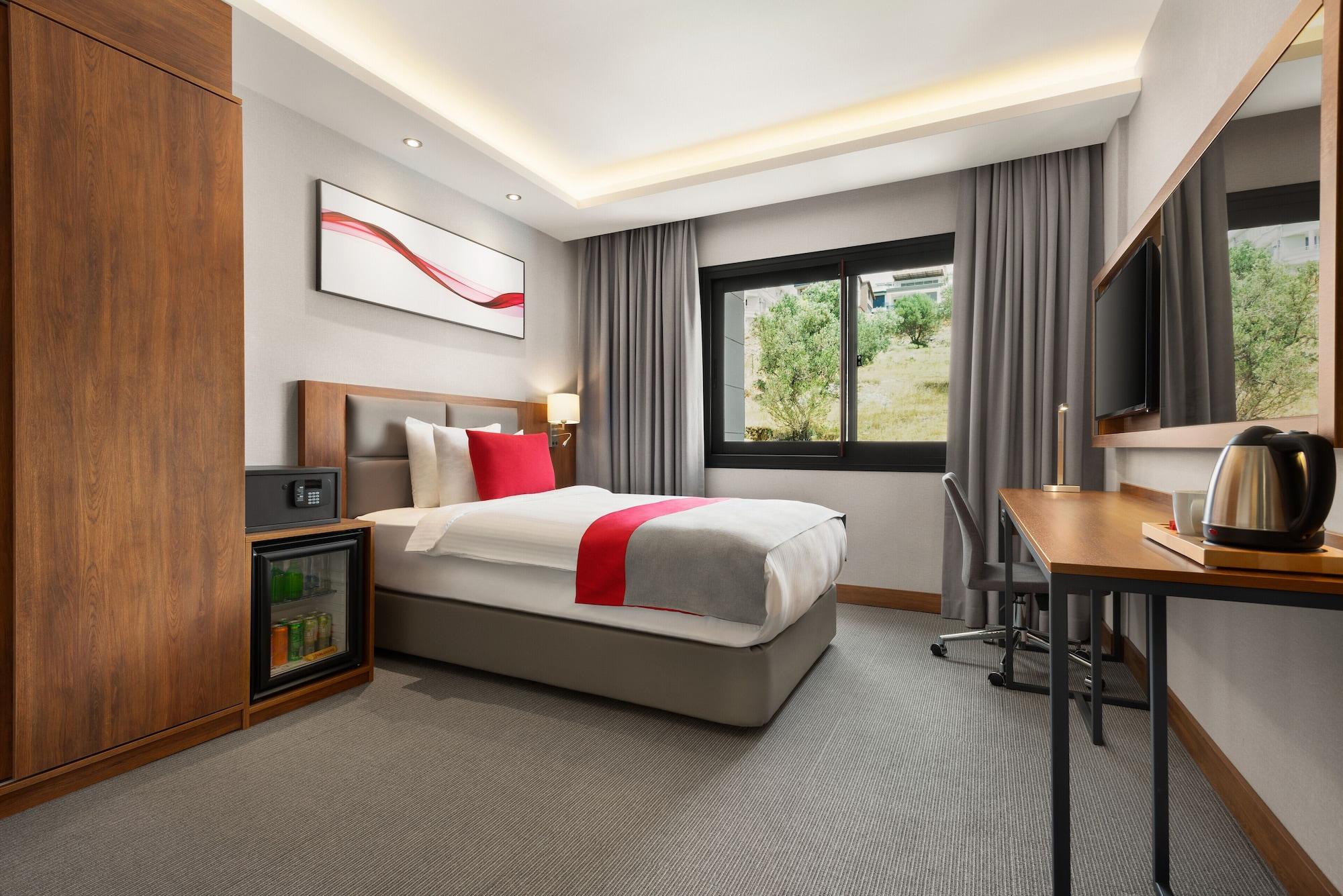 Ramada By Wyndham Aliaga Izmir