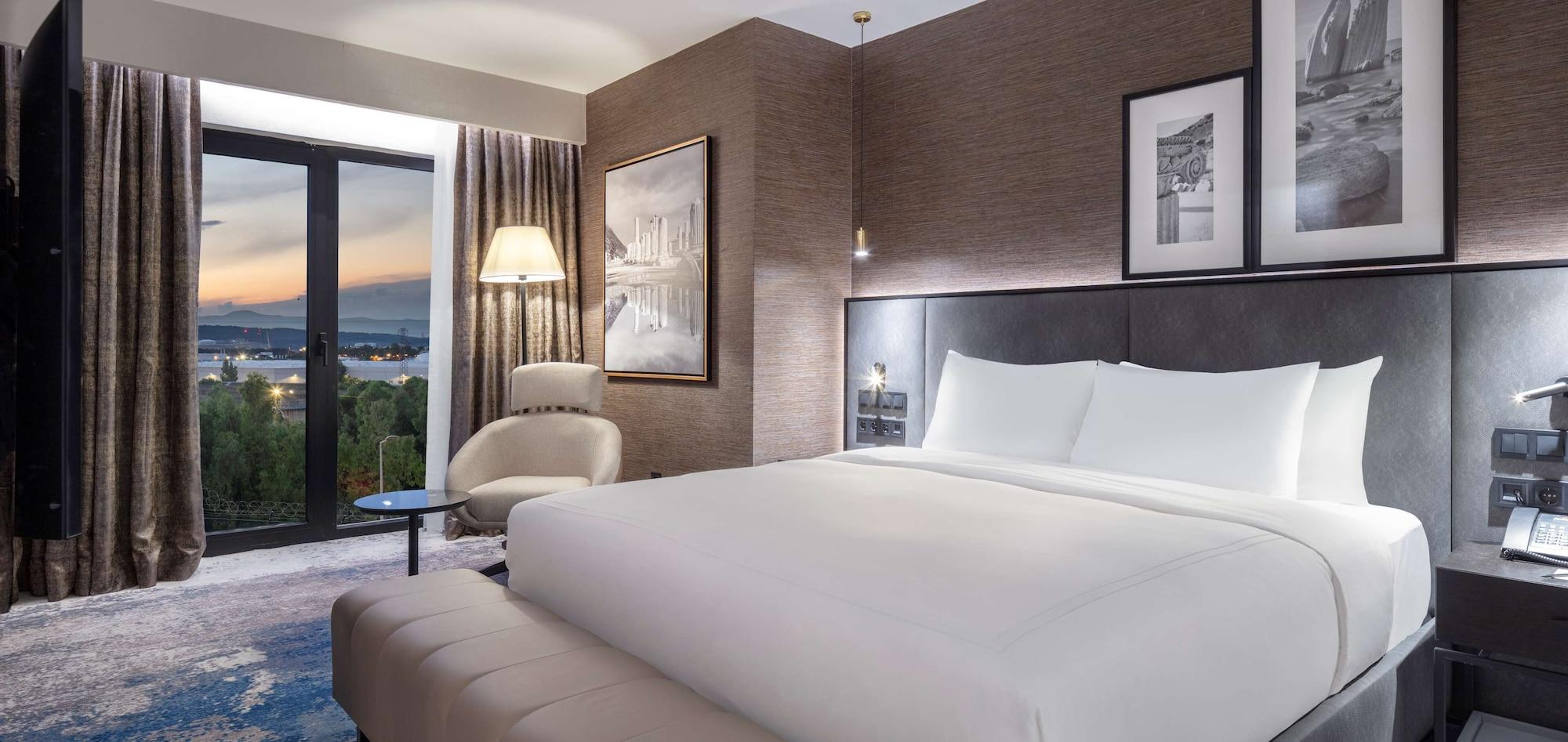Radisson Aliaga Hotel