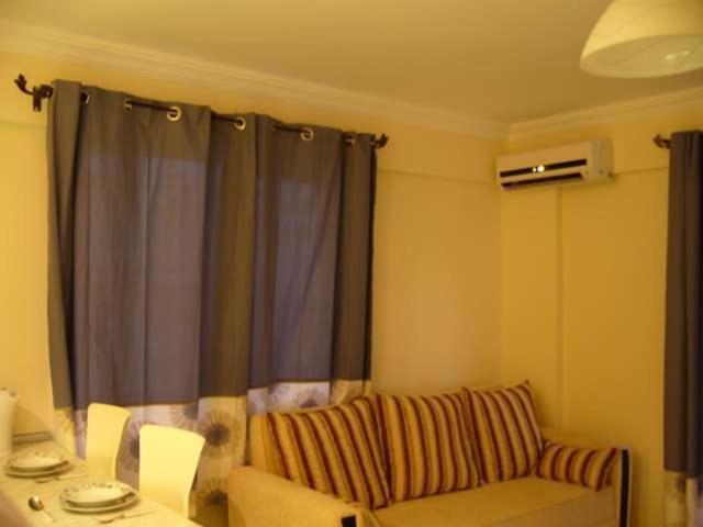 Royal Marina Aparthotel *