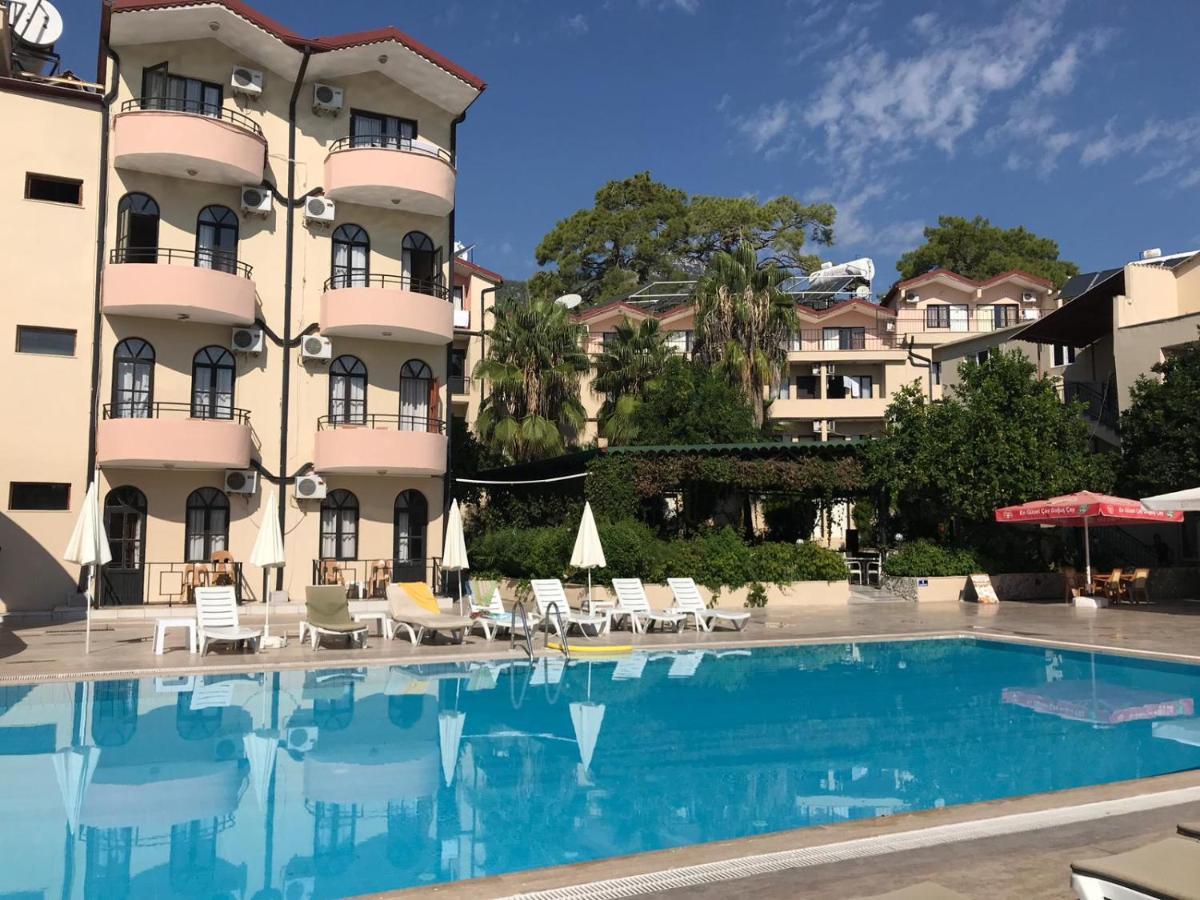 Akasia Hotel 3*