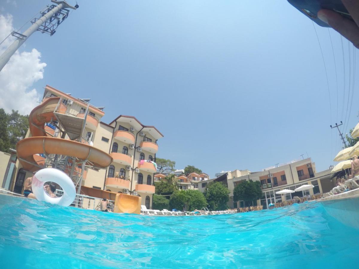Akasia Hotel 3*