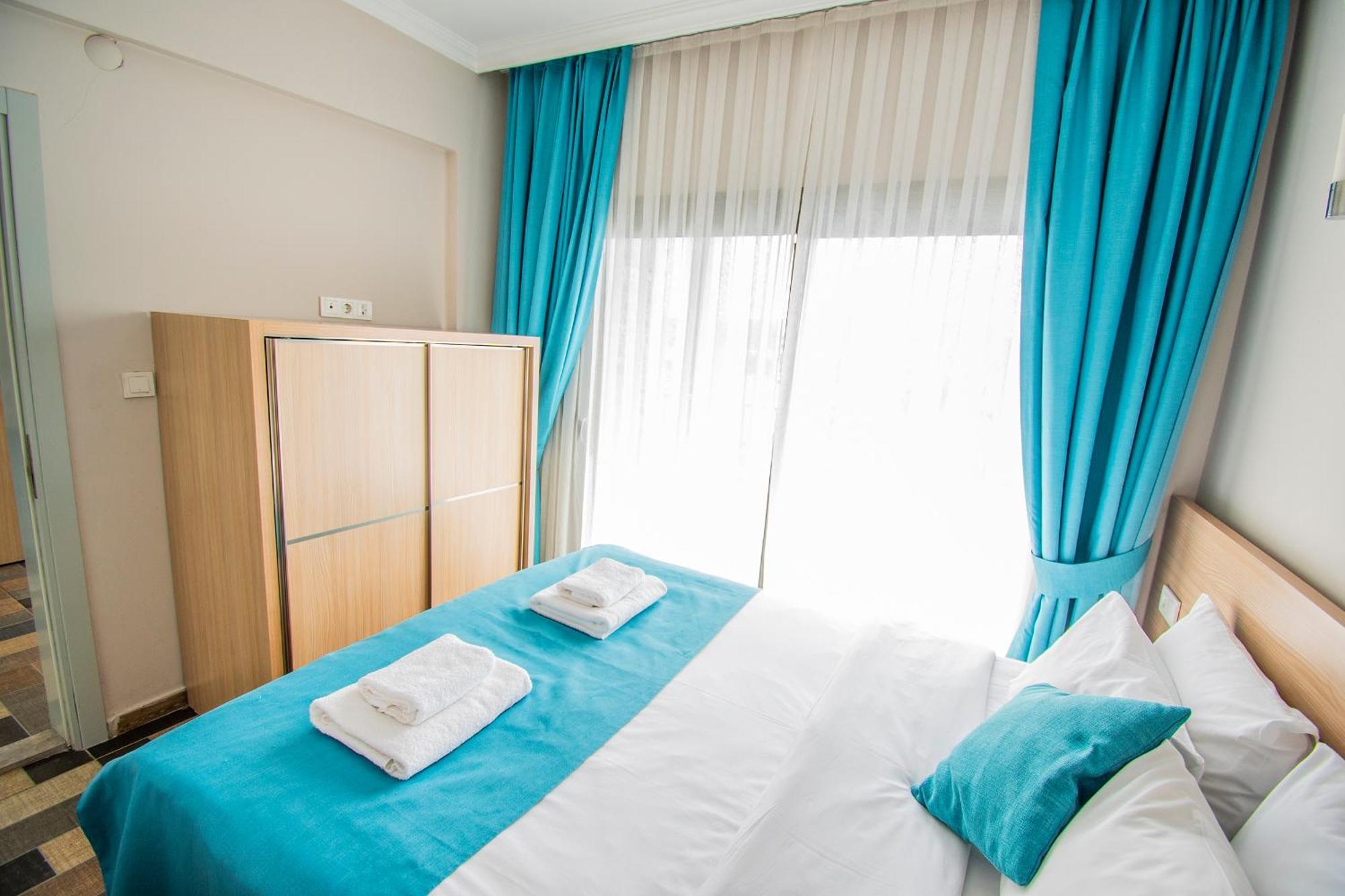 Aparthotel M *