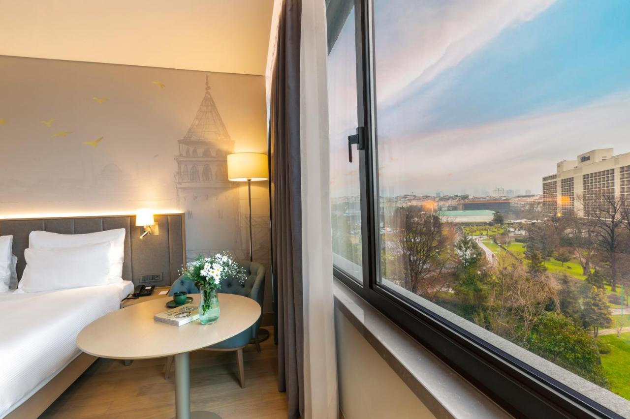 Radisson Harbiye 4*