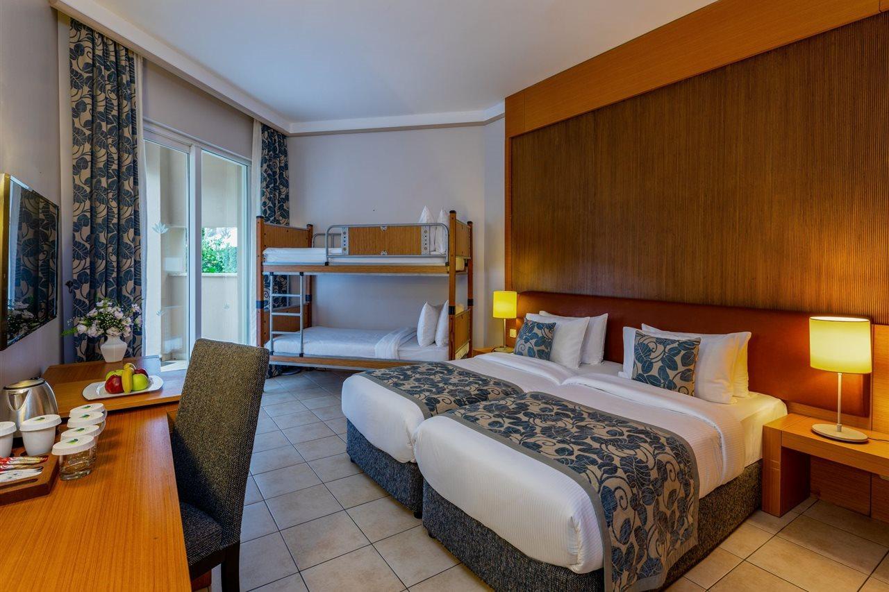 Labranda Alantur 5*