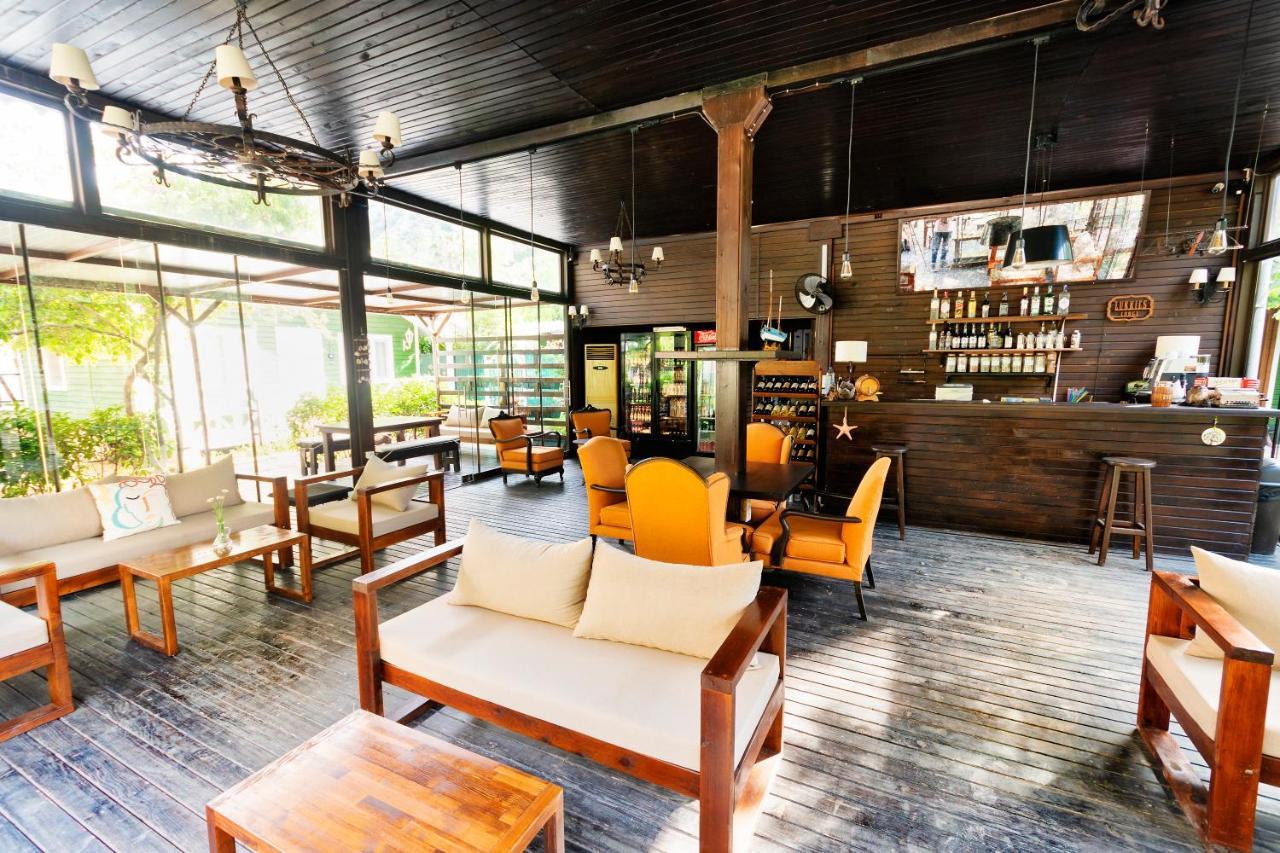 Lukkies Bed & Breakfast 3*