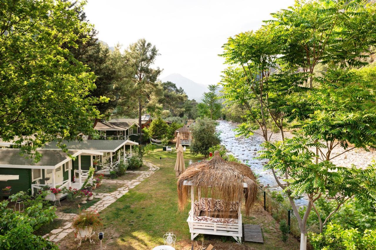 Lukkies Bed & Breakfast
