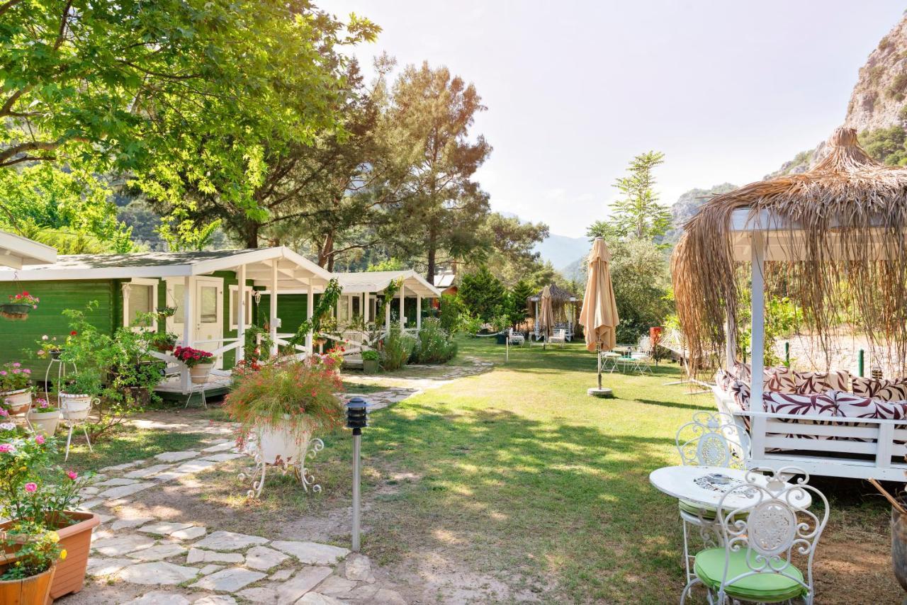 Bed & Breakfast Lukkies 3*