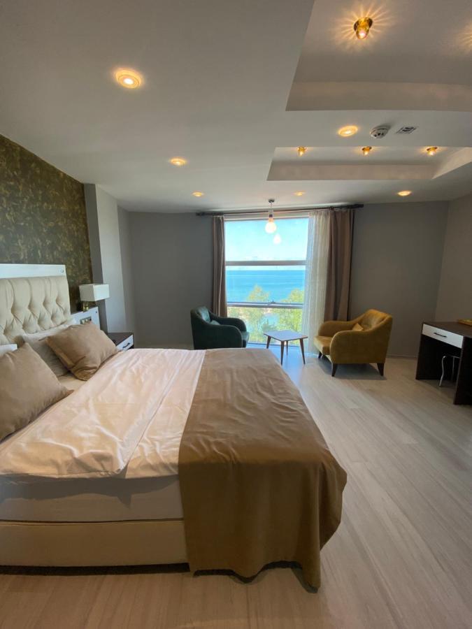 Hotel Alarga Premier